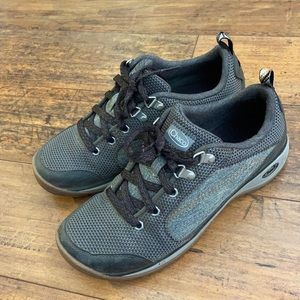 Chaco trail shoes. Size 8 woman’s